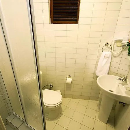 Hotel Zeus