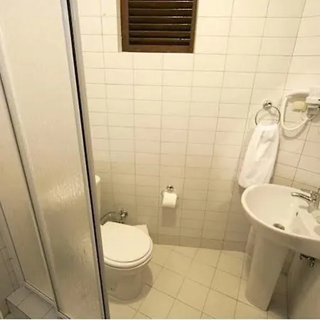 Hotel Zeus Icmeler