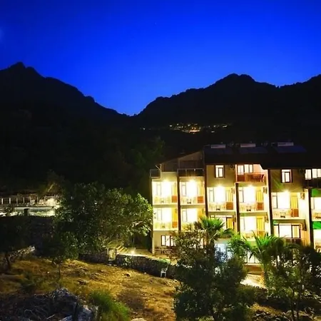 Hotel Zeus İçmeler